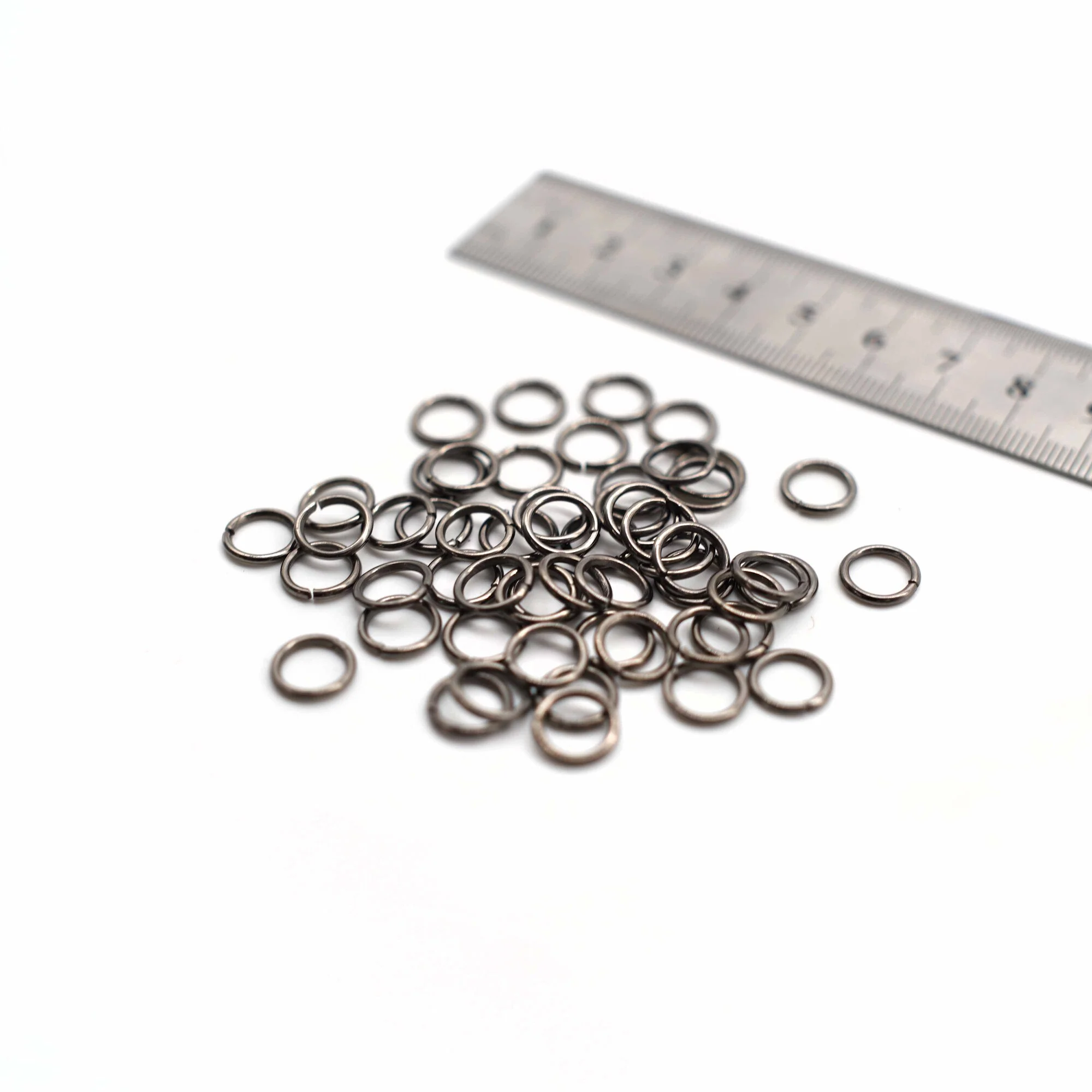 Jump Rings - 9mm - Gunmetal - 50g (Approx. 225 Rings)